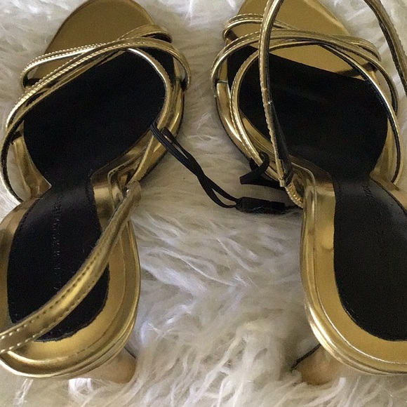 Zara. BLock high heels size 6. - Picture 4 of 4